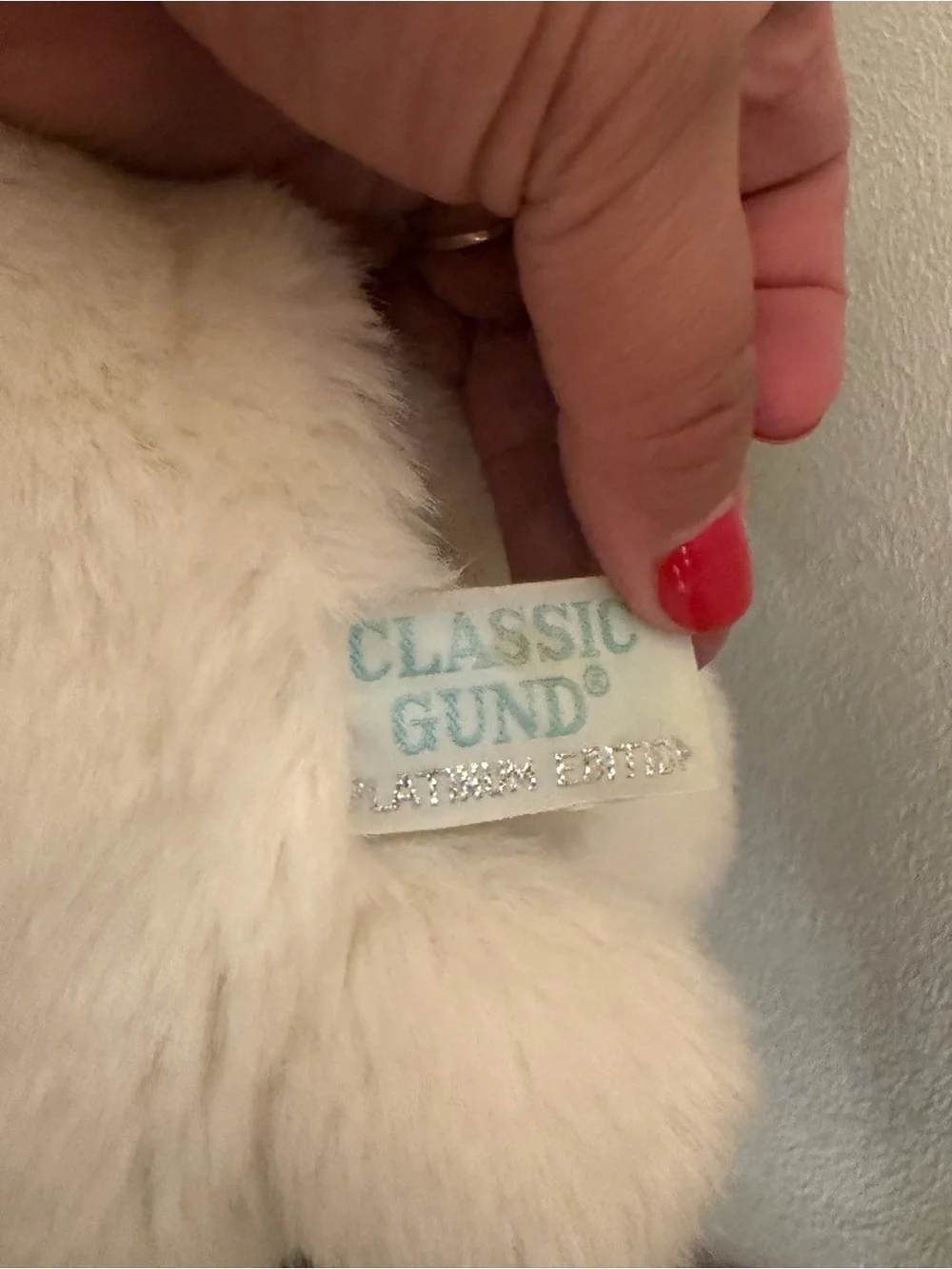 Classic GUND PLATINUM Edition White POLAR BEAR SNUFFLES 12
